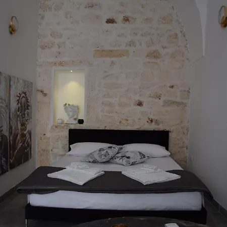 Mosa Apartment
